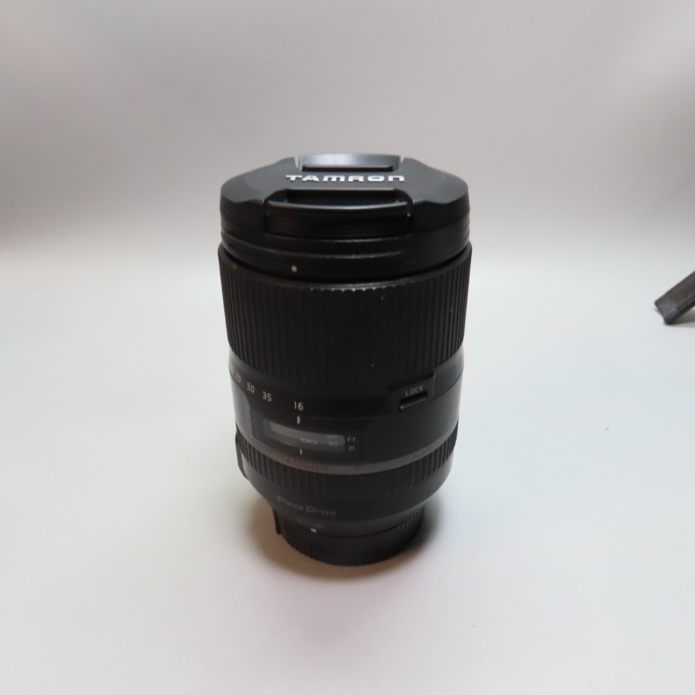 Tamron 28-300mm f/3.5-6.3 VC Piezo Drive‎ Model A010 Lens for Nikon F Mount